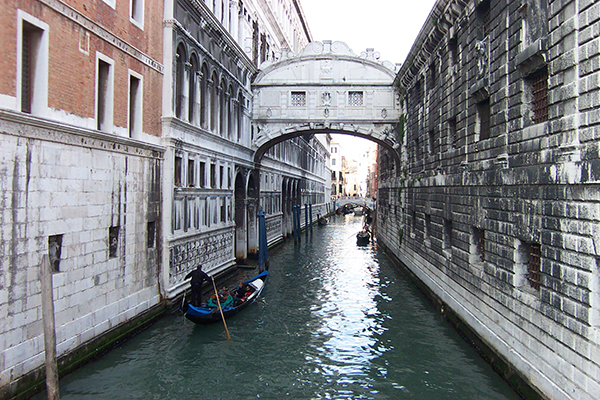 7 VENECIA puente-de-los-suspiros