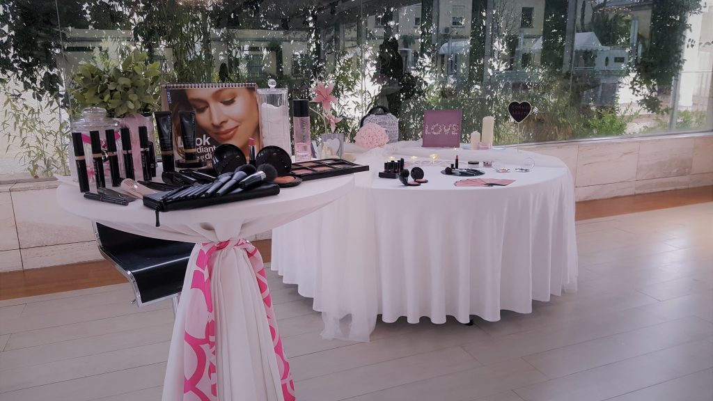 Sesión de belleza para novias de Mary Kay en El Mirador de Cuatrovientos