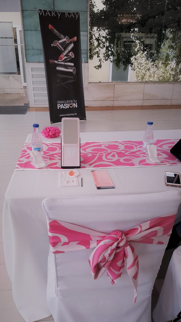 Sesión de belleza para novias de Mary Kay en El Mirador de Cuatrovientos